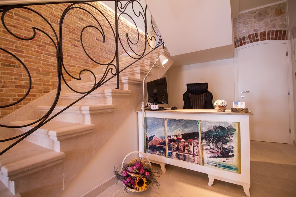 Hotel Heritage Forza บัชกา ภายนอก รูปภาพ